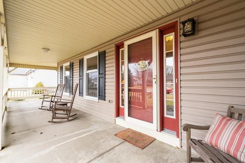 3117 W Bretons Dr, Mchenry, IL 60050 photo 2