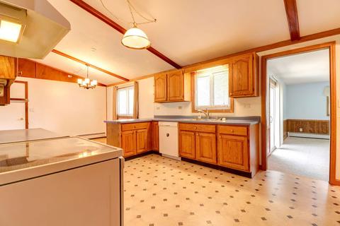 203 Eisenhower Dr, Philo, IL 61864 photo 21