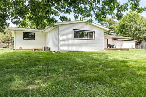 203 Eisenhower Dr, Philo, IL 61864 photo 7