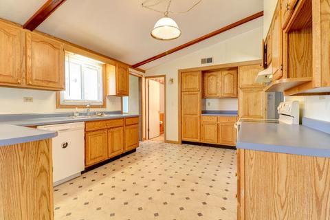 203 Eisenhower Dr, Philo, IL 61864 photo 18