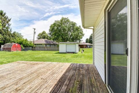 203 Eisenhower Dr, Philo, IL 61864 photo 11