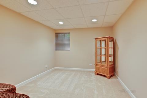 1305 Studio Ln, Riverwoods, IL 60015 photo 35