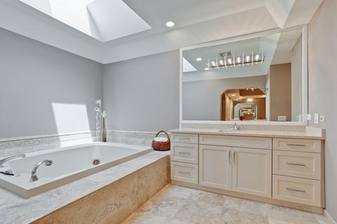 1305 Studio Ln, Riverwoods, IL 60015 photo 27