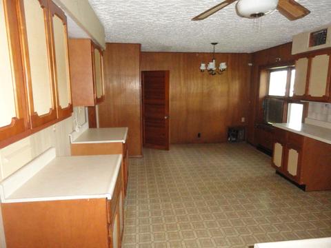 309 N Walnut St, Arrowsmith, IL 61722 photo 14
