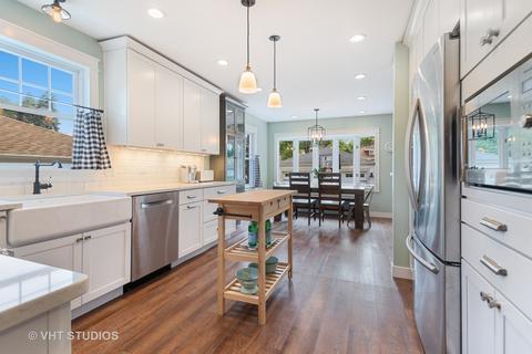 413 S Pine St, Mount Prospect, IL 60056 photo 6