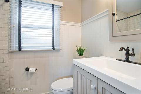 413 S Pine St, Mount Prospect, IL 60056 photo 14