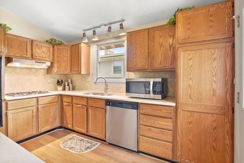 2301 Oak Ln, Rolling Meadows, IL 60008 photo 7