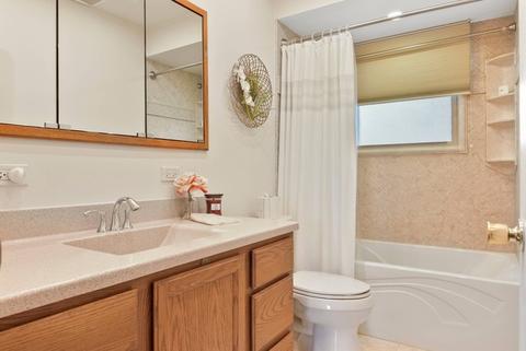 2301 Oak Ln, Rolling Meadows, IL 60008 photo 16