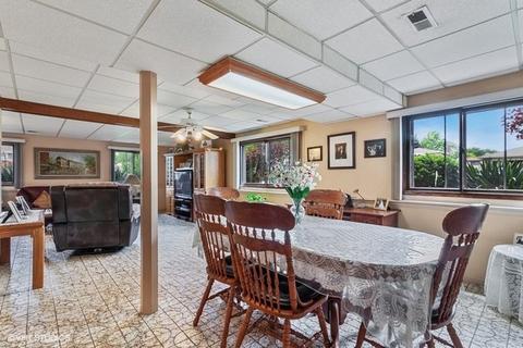 835 Kings Point Dr, Addison, IL 60101 photo 10