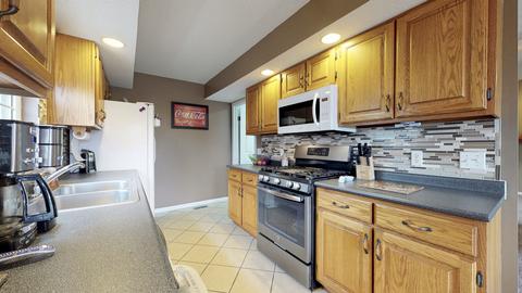 1703 Bonnie Blair Dr, Champaign, IL 61822 photo 8