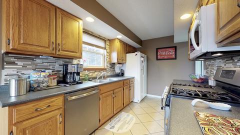 1703 Bonnie Blair Dr, Champaign, IL 61822 photo 7