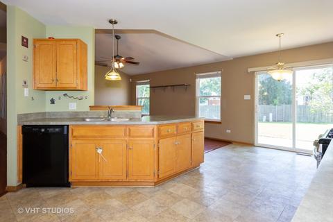 4706 Mallard Ln, Plainfield, IL 60586 photo 4
