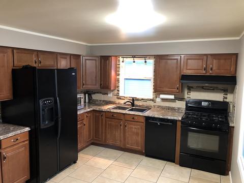 1530 S 4th Ave, Kankakee, IL 60901 photo 2