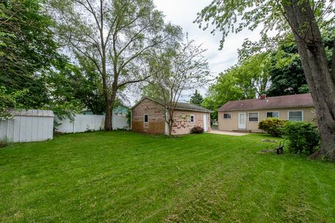 920 21st St, Zion, IL 60099 photo 17