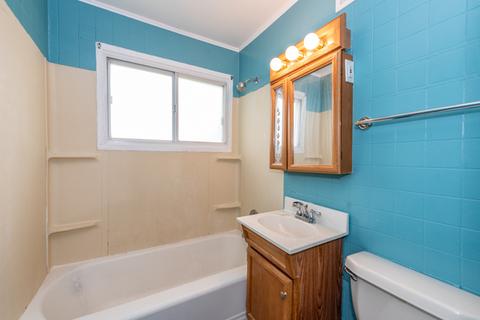 920 21st St, Zion, IL 60099 photo 12