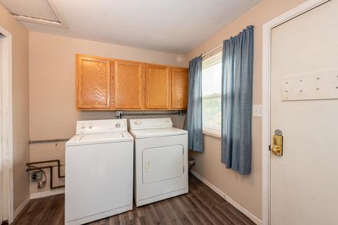 920 21st St, Zion, IL 60099 photo 9