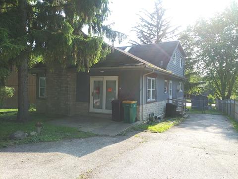 614 Spring Rd, Ingleside, IL 60041 photo 2