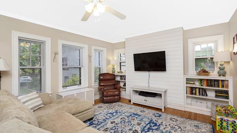 1114 Maple Ave #C1, Evanston, IL 60202 photo 3
