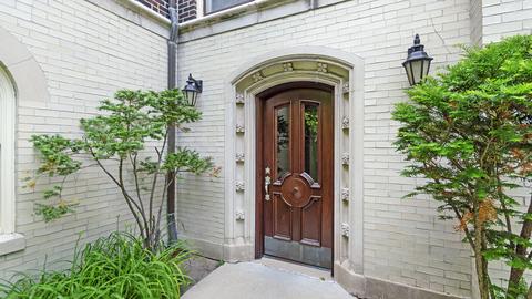 1114 Maple Ave #C1, Evanston, IL 60202 photo 2