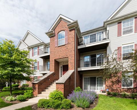 640 Mill Cir #204, Wheeling, IL 60090 photo 3
