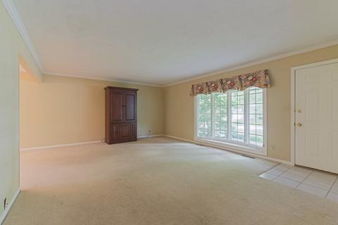 105 Gladys Dr, Normal, IL 61761 photo 3