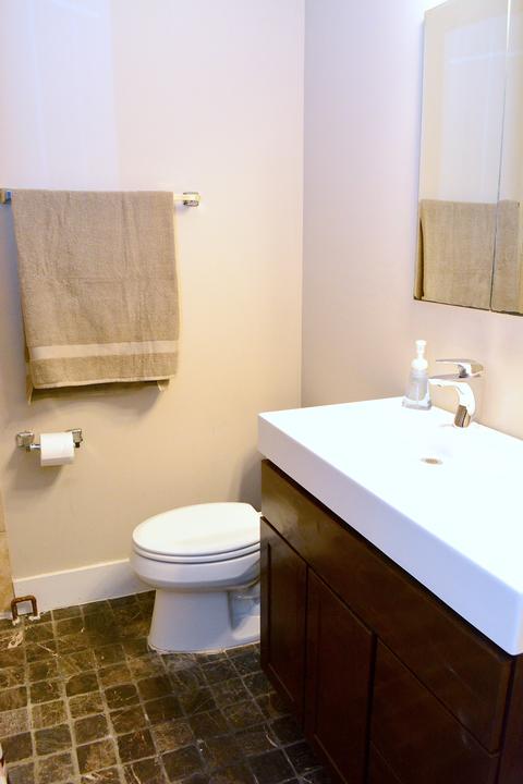 1640 E Algonquin Rd, Des Plaines, IL 60016 photo 14