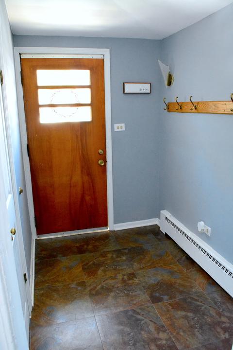 1640 E Algonquin Rd, Des Plaines, IL 60016 photo 3