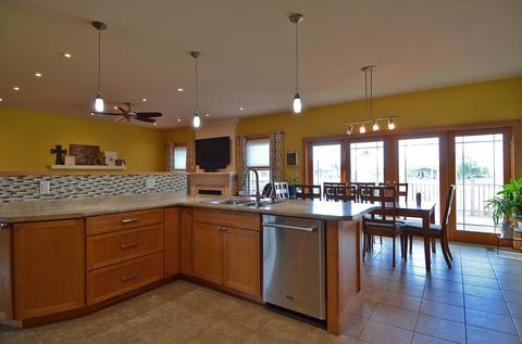 3005 12th St, Peru, IL 61354 photo 5