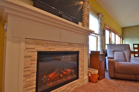 3005 12th St, Peru, IL 61354 photo 4