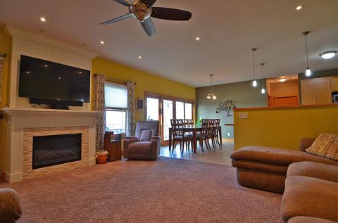 3005 12th St, Peru, IL 61354 photo 3