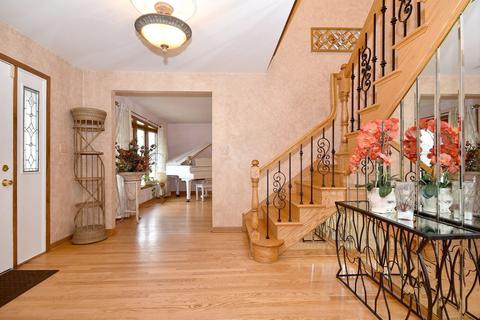 3210 Harrison St, Glenview, IL 60025 photo 8