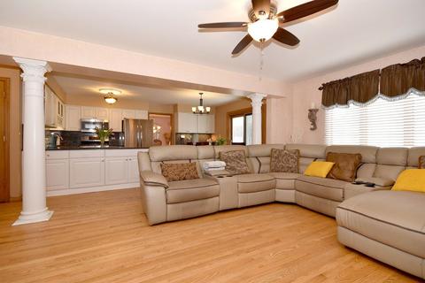 3210 Harrison St, Glenview, IL 60025 photo 20