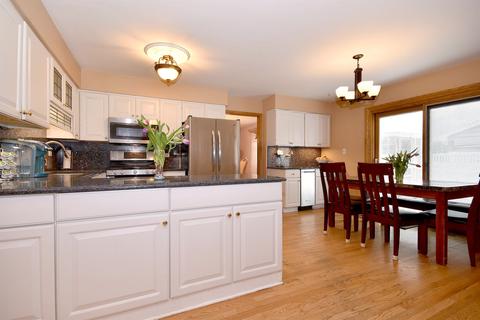 3210 Harrison St, Glenview, IL 60025 photo 14