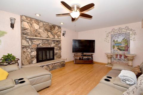 3210 Harrison St, Glenview, IL 60025 photo 19