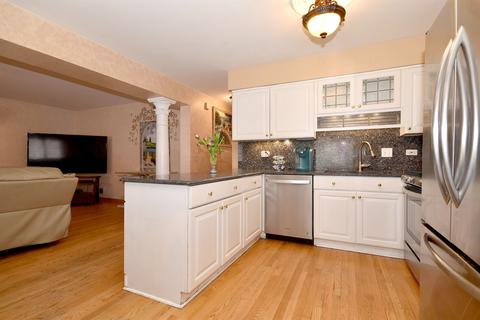 3210 Harrison St, Glenview, IL 60025 photo 12