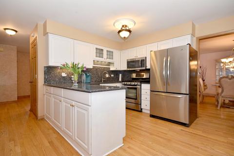 3210 Harrison St, Glenview, IL 60025 photo 13