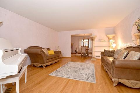 3210 Harrison St, Glenview, IL 60025 photo 23