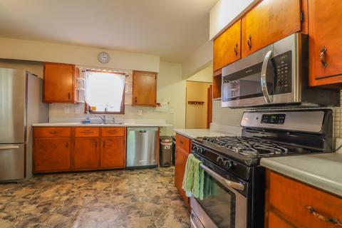 1701 Sandra St, Champaign, IL 61821 photo 8