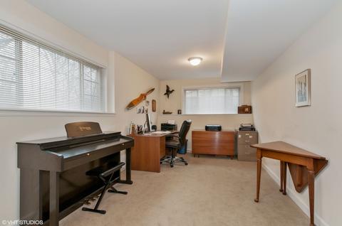 1071 Crest Ave, Addison, IL 60101 photo 10