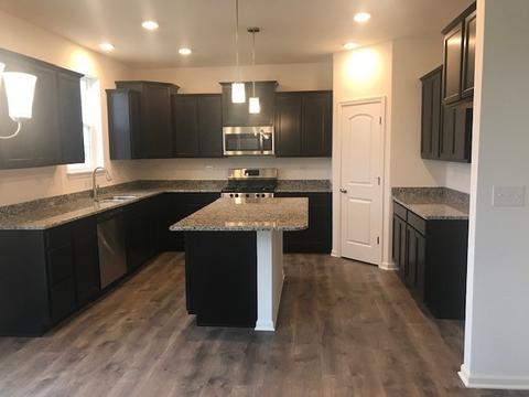 27121 Ashgate Xing, Plainfield, IL 60585 photo 2