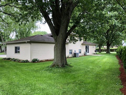 208 S Jane Dr, Elgin, IL 60123 photo 14