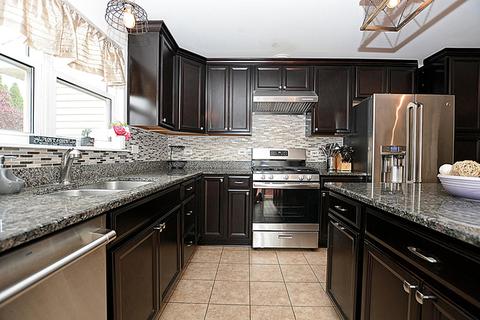 1615 Courtwright Dr, Plainfield, IL 60586 photo 8