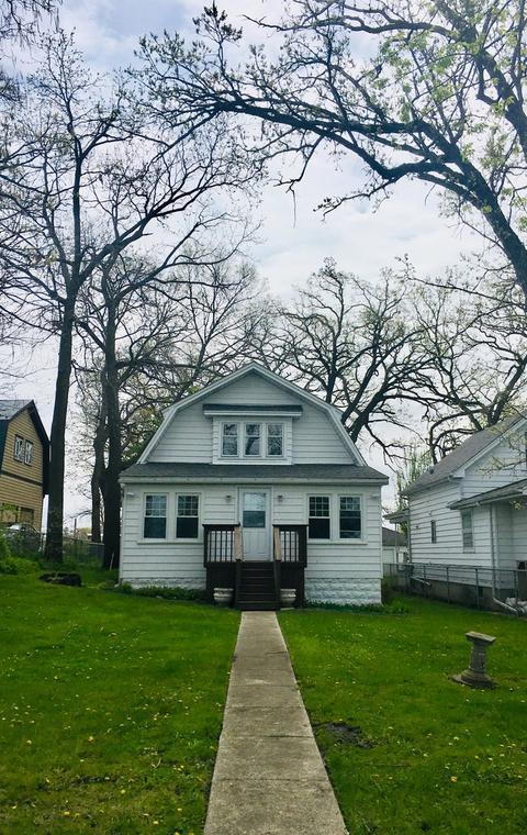 156 Eagle Point Rd, Fox Lake, IL 60020 photo 2