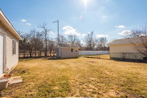 65 Pleasant St, Hoffman Estates, IL 60169 photo 27