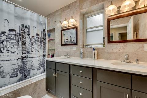 4326 Ruby St, Schiller Park, IL 60176 photo 9