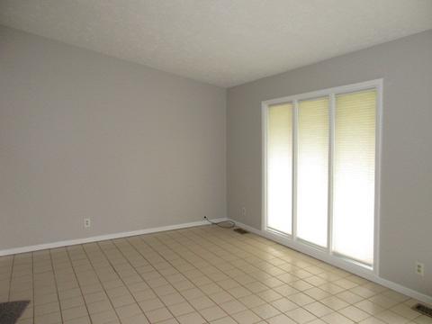 1016 Morgan St, Normal, IL 61761 photo 5