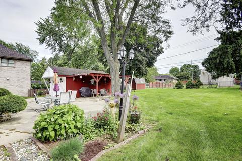 111 W Maple Ave, Roselle, IL 60172 photo 30