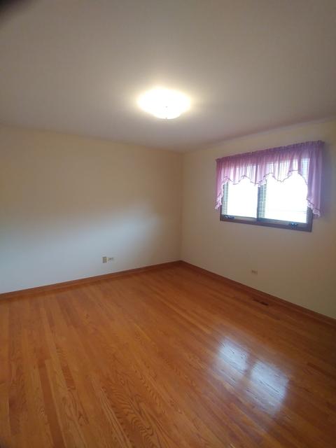 7936 W 80th St, Bridgeview, IL 60455 photo 17