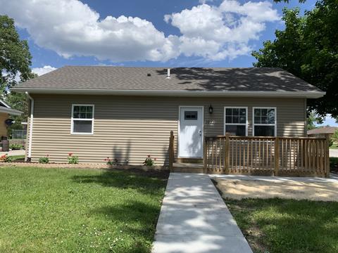 1003 High St, Aurora, IL 60505 photo 1