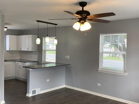 1003 High St, Aurora, IL 60505 photo 4